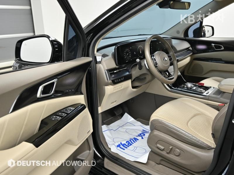 2021 - kia carnival