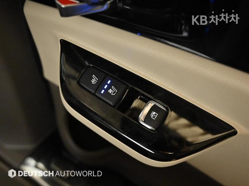 2021 - kia carnival
