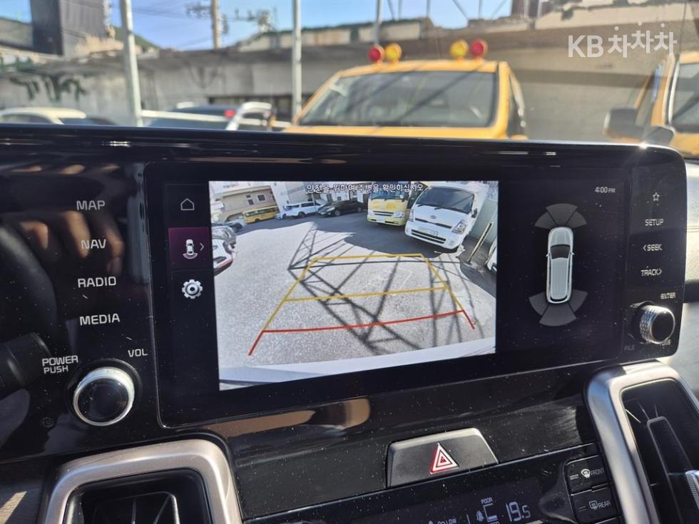 2022 - kia sorento