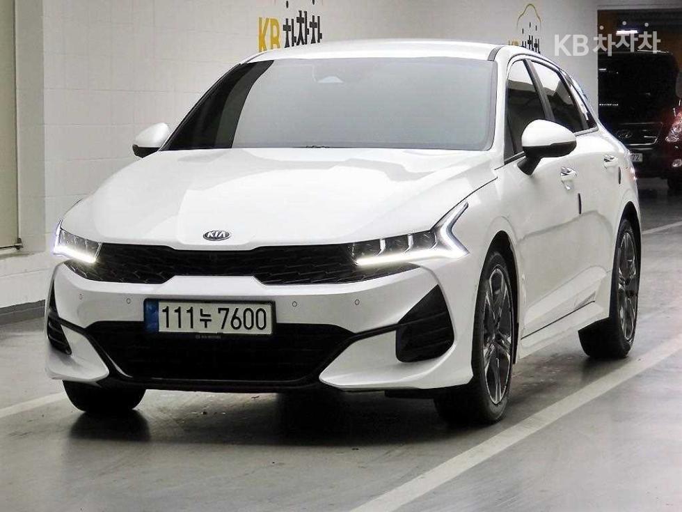 2021 - kia k5