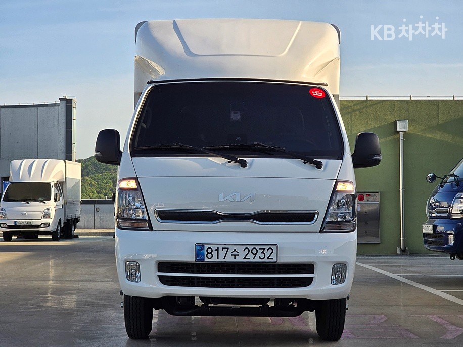 2025 - kia bongo iii