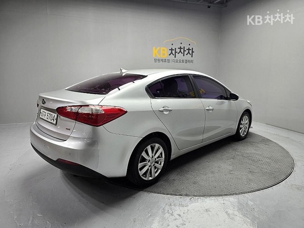 2013 - kia k3