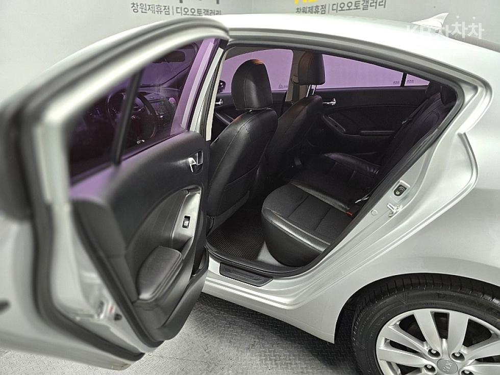 2013 - kia k3