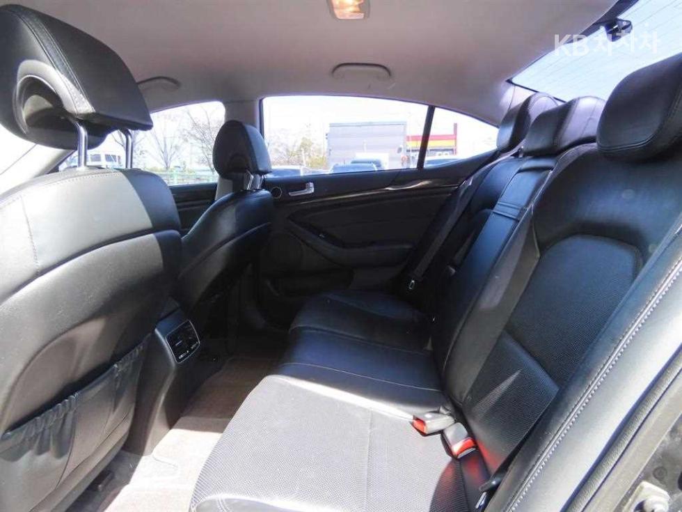 2013 - kia k7