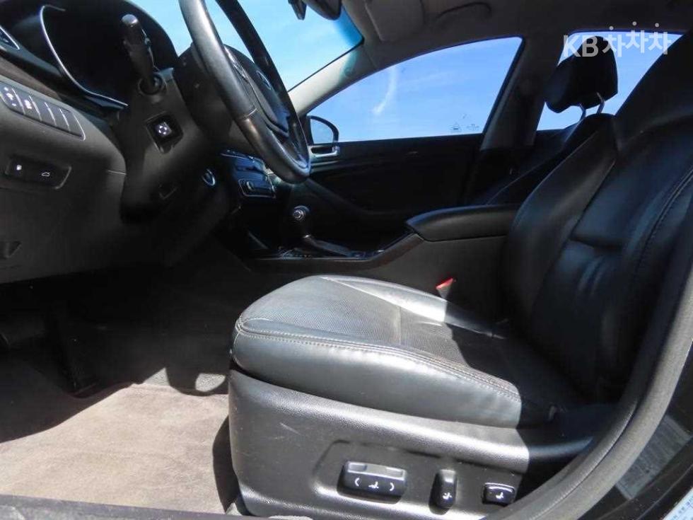 2013 - kia k7