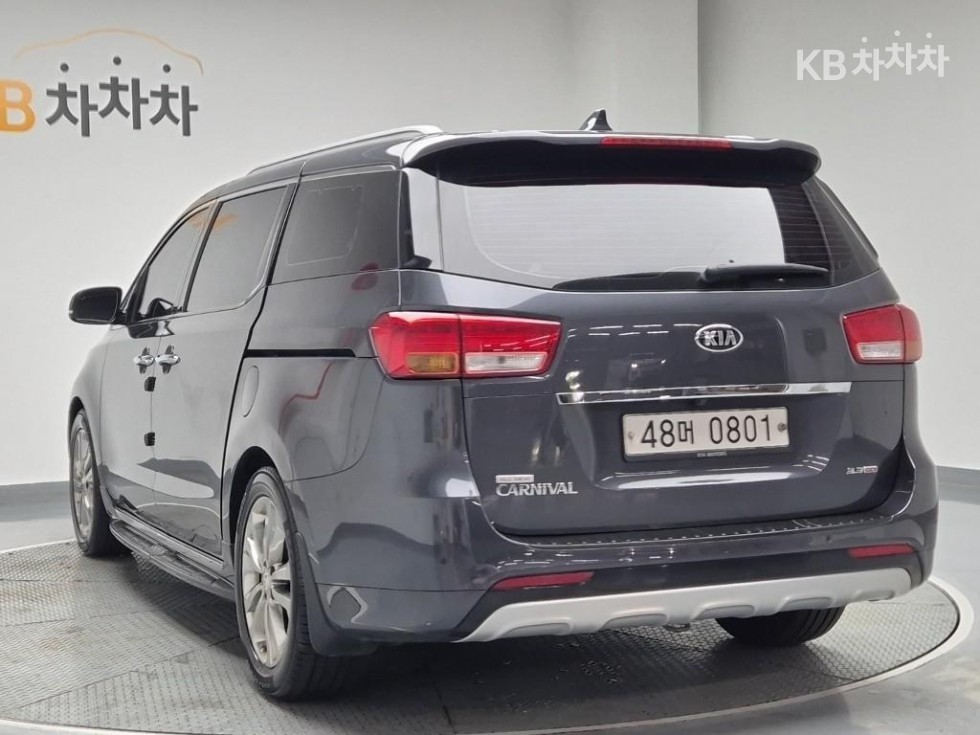 2016 - kia carnival