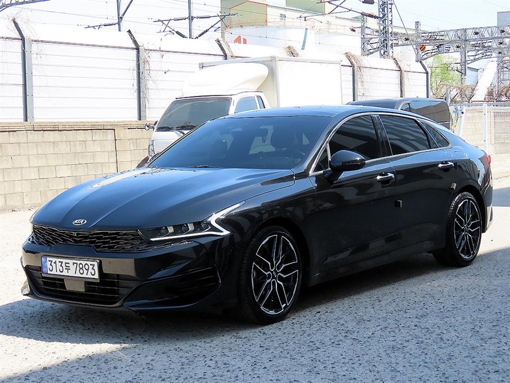 2021 - kia k5