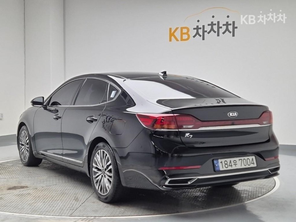 2020 - kia k7