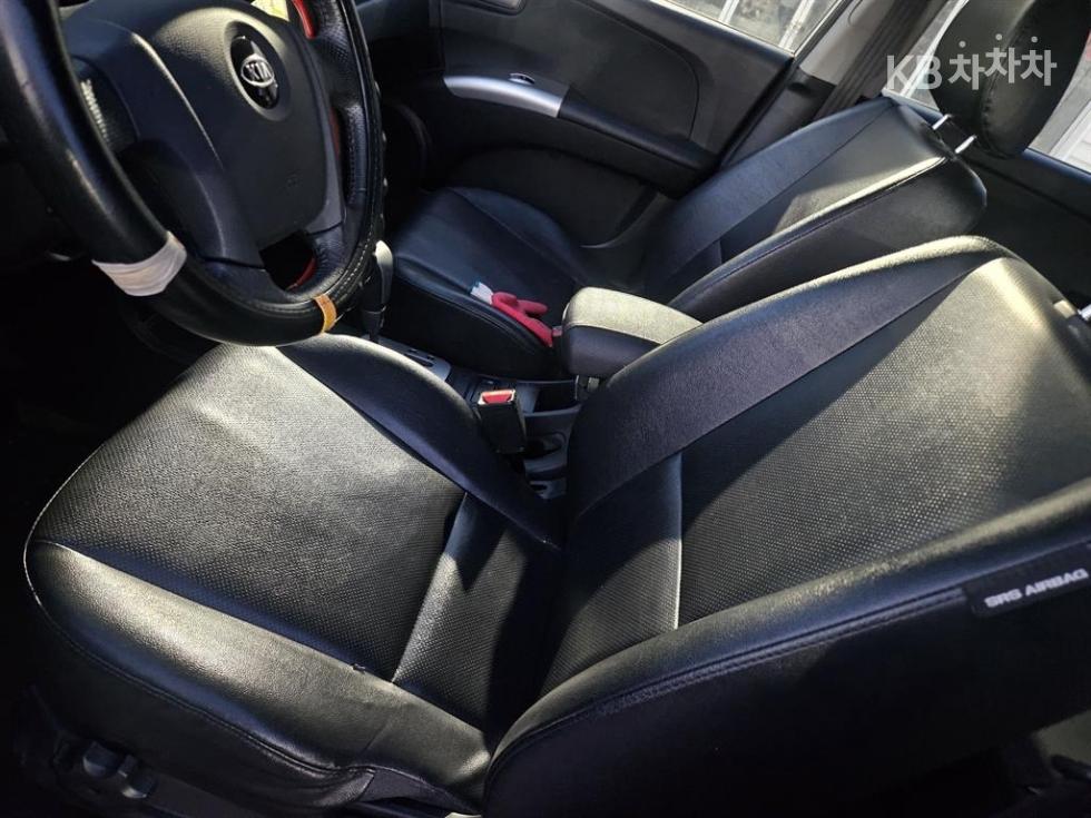 2010 - kia sportage