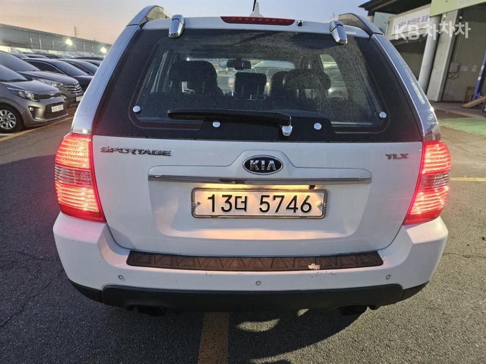 2010 - kia sportage