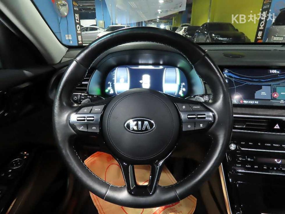 2020 - kia k7