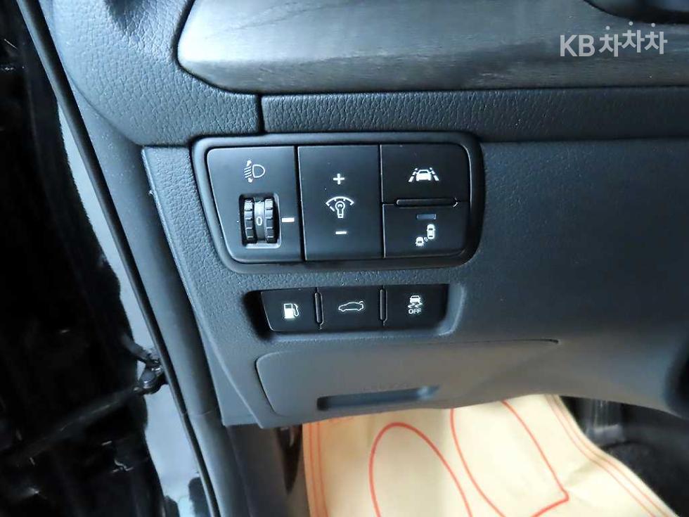 2020 - kia k7