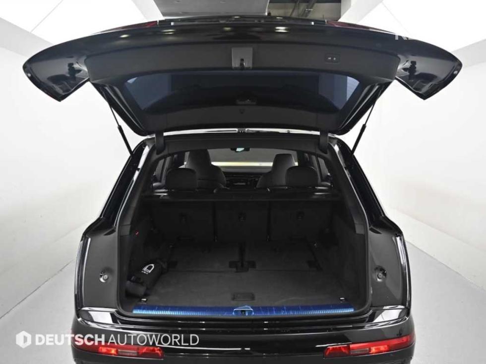2023 - audi q7