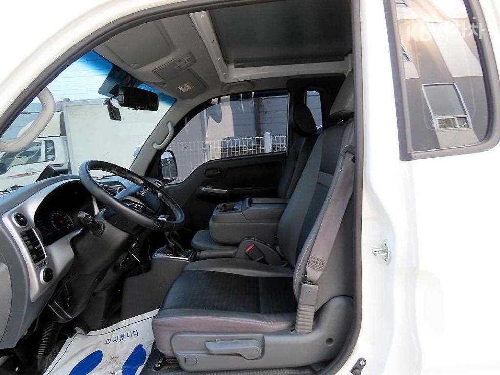 2024 - kia bongo iii