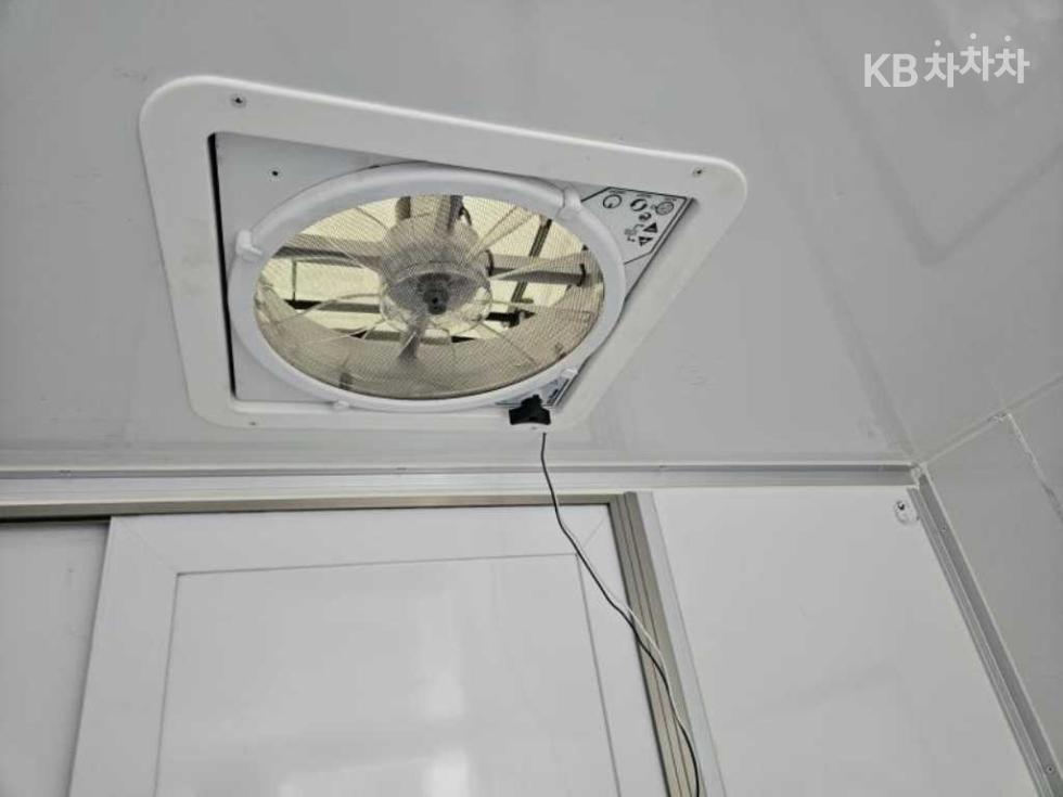 2024 - kia bongo iii