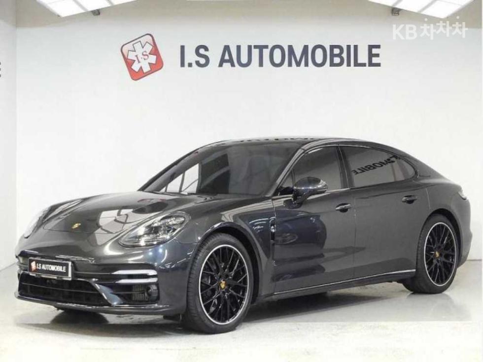 Porsche Panamera — miniaturë 2