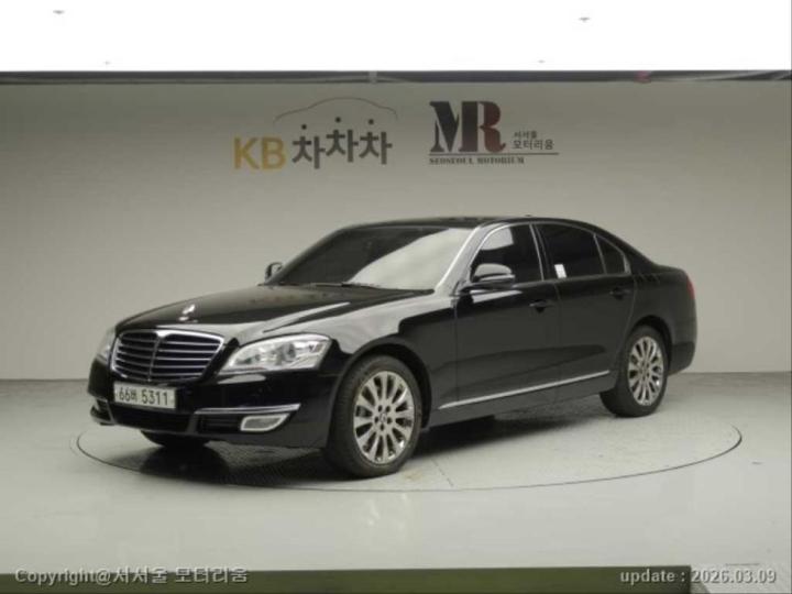 KG Mobility (Ssangyong) Chairman New W CW600 4TRONIC SVIP