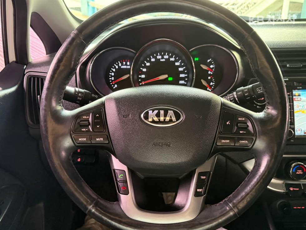 2014 - kia pride