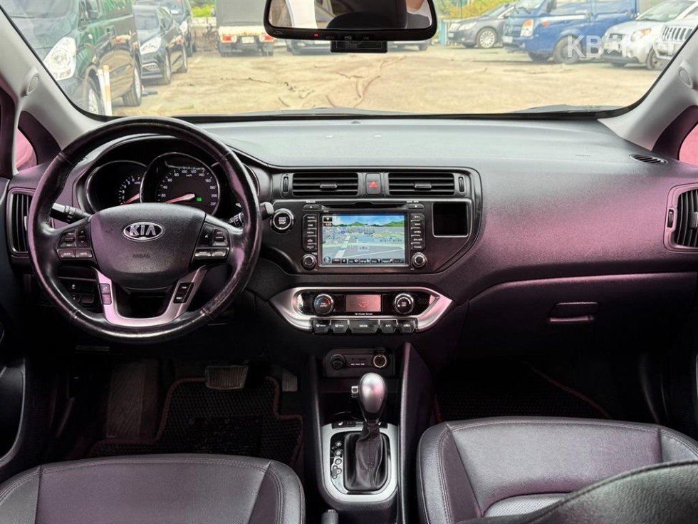 2014 - kia pride