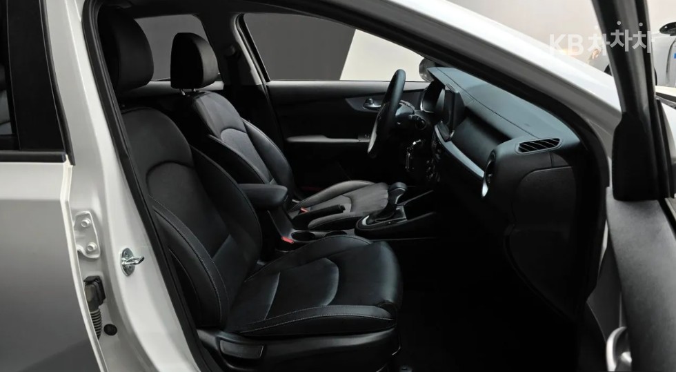 2022 - kia k3
