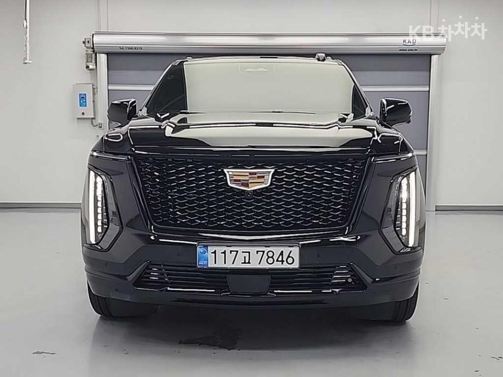 Cadillac Escalade — miniaturë 2