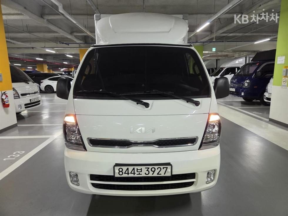 2025 - kia bongo iii
