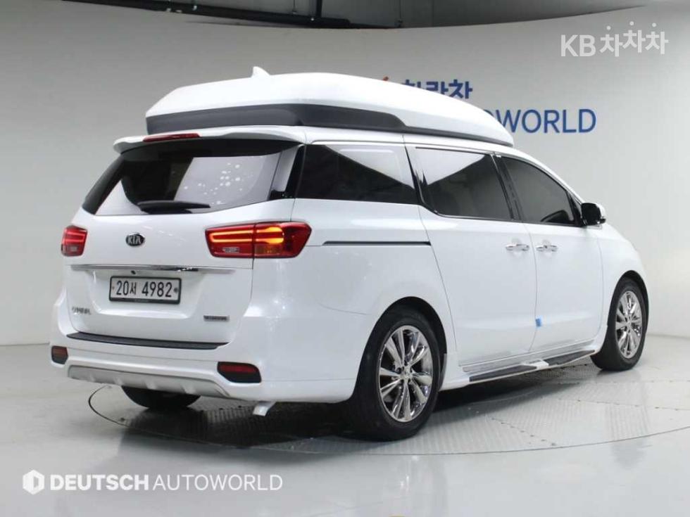 2019 - kia carnival
