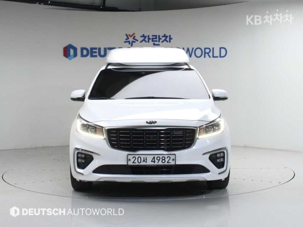 2019 - kia carnival