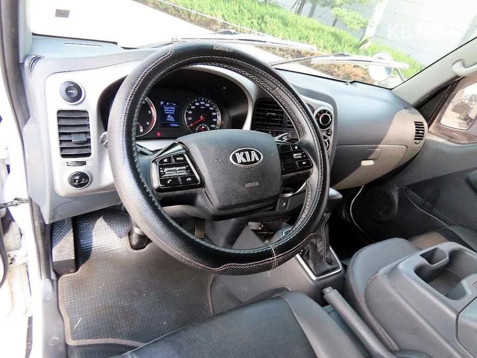 2020 - kia bongo iii