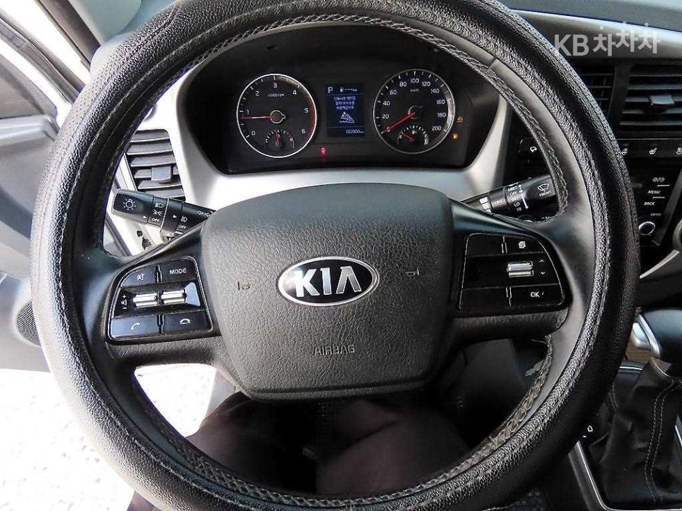 2020 - kia bongo iii