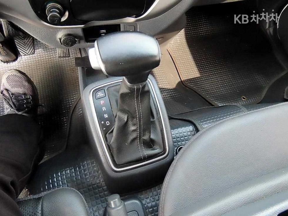 2020 - kia bongo iii
