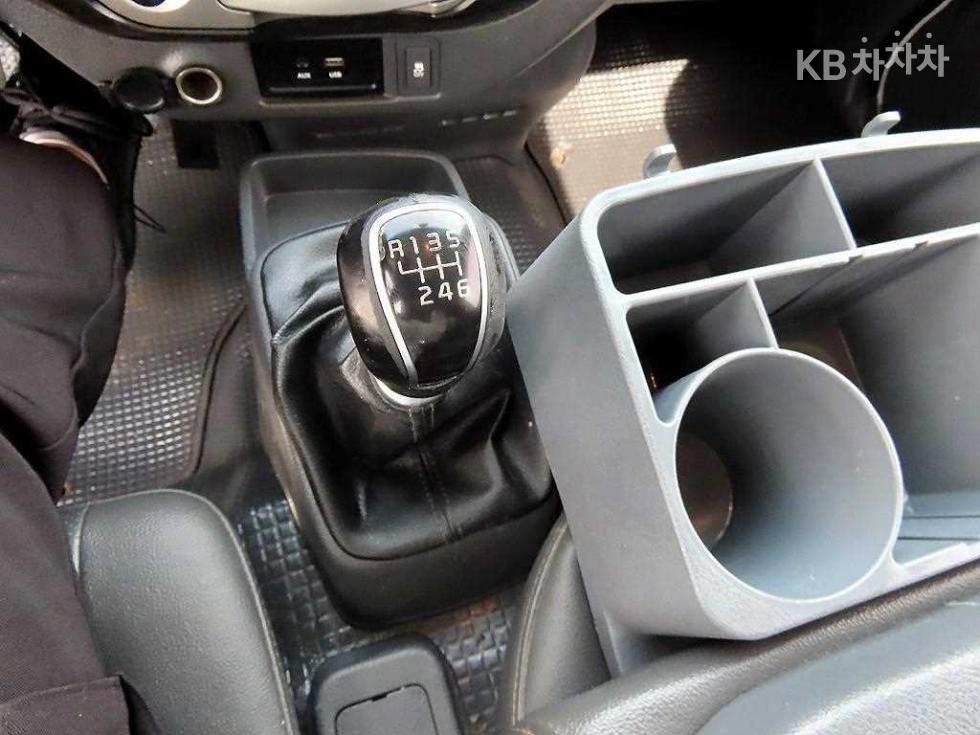 2018 - kia bongo iii