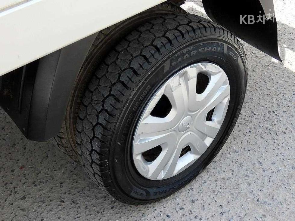 2018 - kia bongo iii