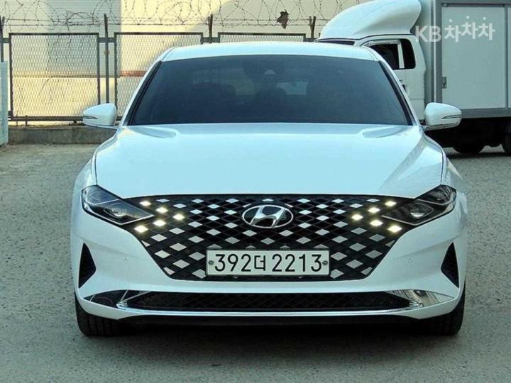 Hyundai Grandeur LPi 3.0 — foto 1