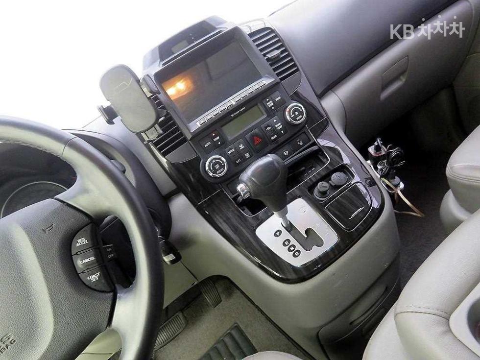 2014 - kia carnival