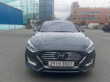 Hyundai Sonata 2.0 LPi 렌터카 — foto 1
