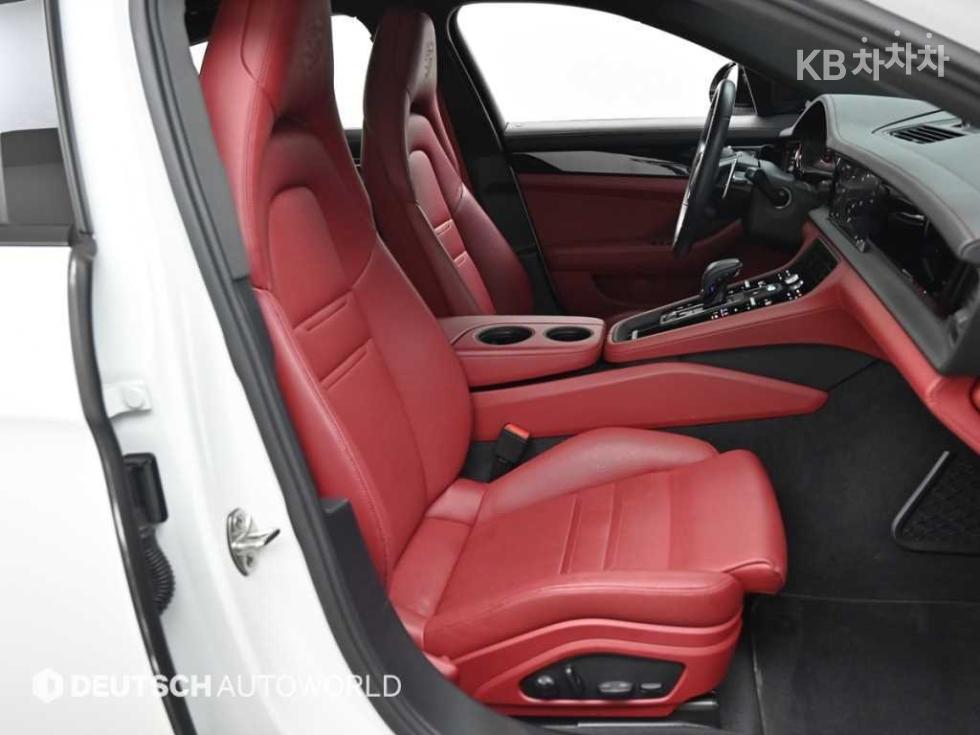 Porsche Panamera — miniaturë 11