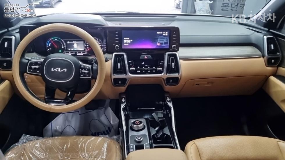 2022 - kia sorento