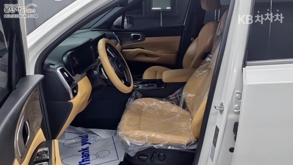 2022 - kia sorento