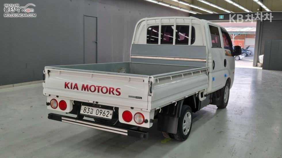 2019 - kia bongo iii