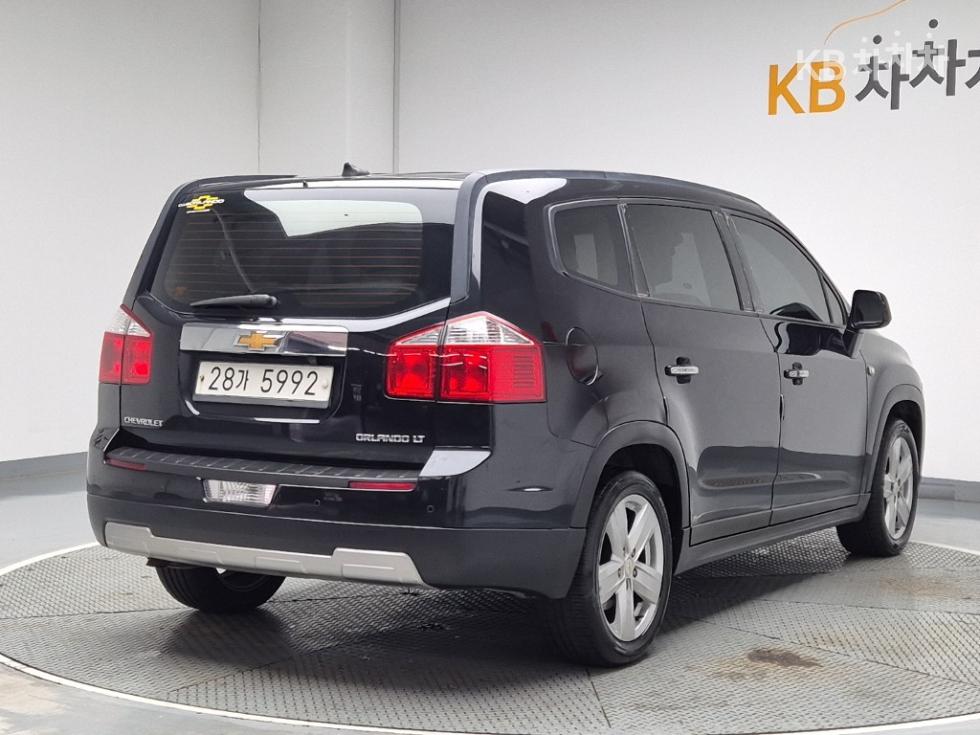 Chevrolet Orlando — miniaturë 3