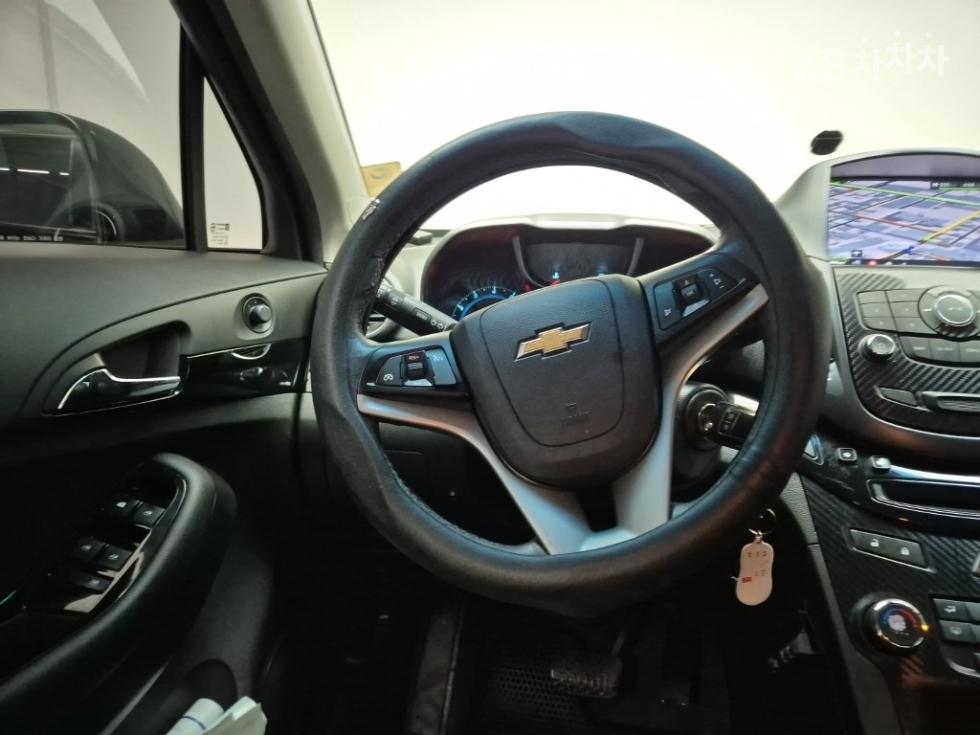 Chevrolet Orlando — miniaturë 9