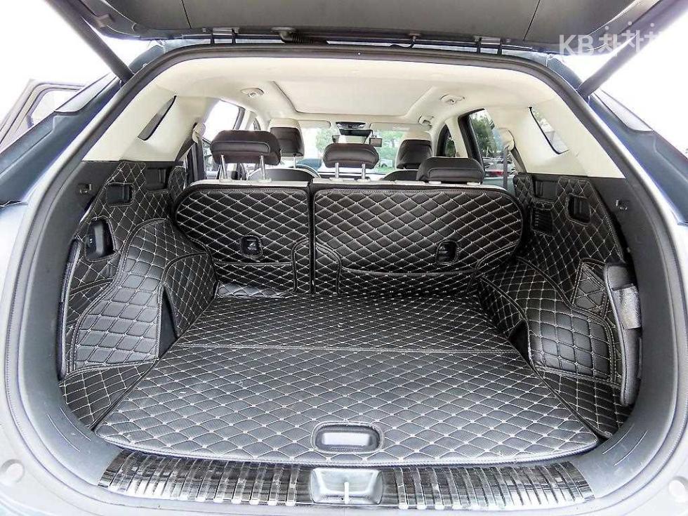 2023 - kia sportage