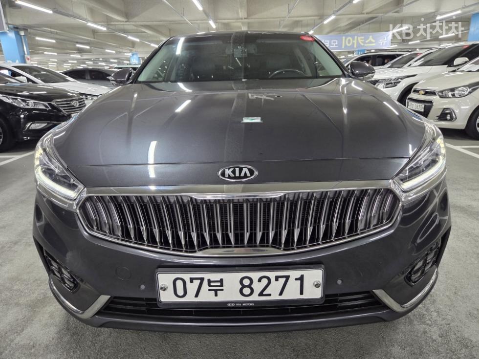 2017 - kia k7