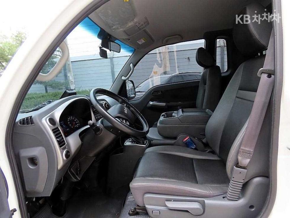 2025 - kia bongo iii