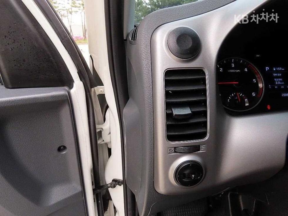 2025 - kia bongo iii