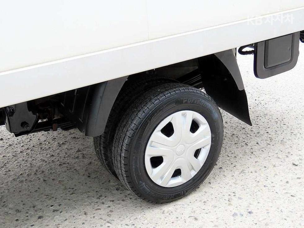 2025 - kia bongo iii