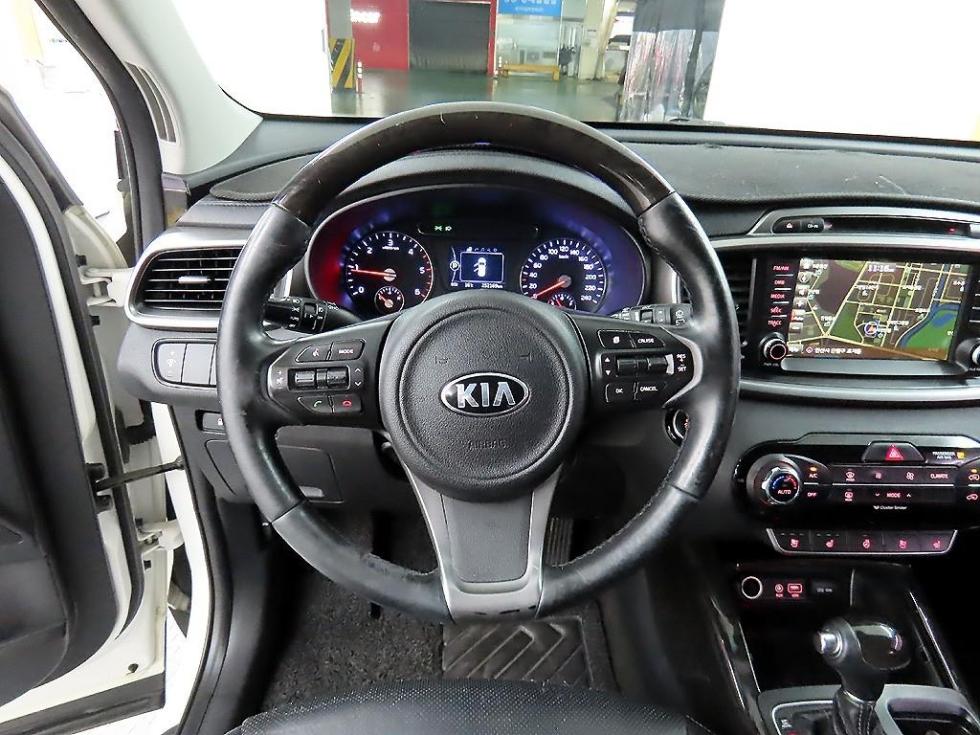 2016 - kia sorento