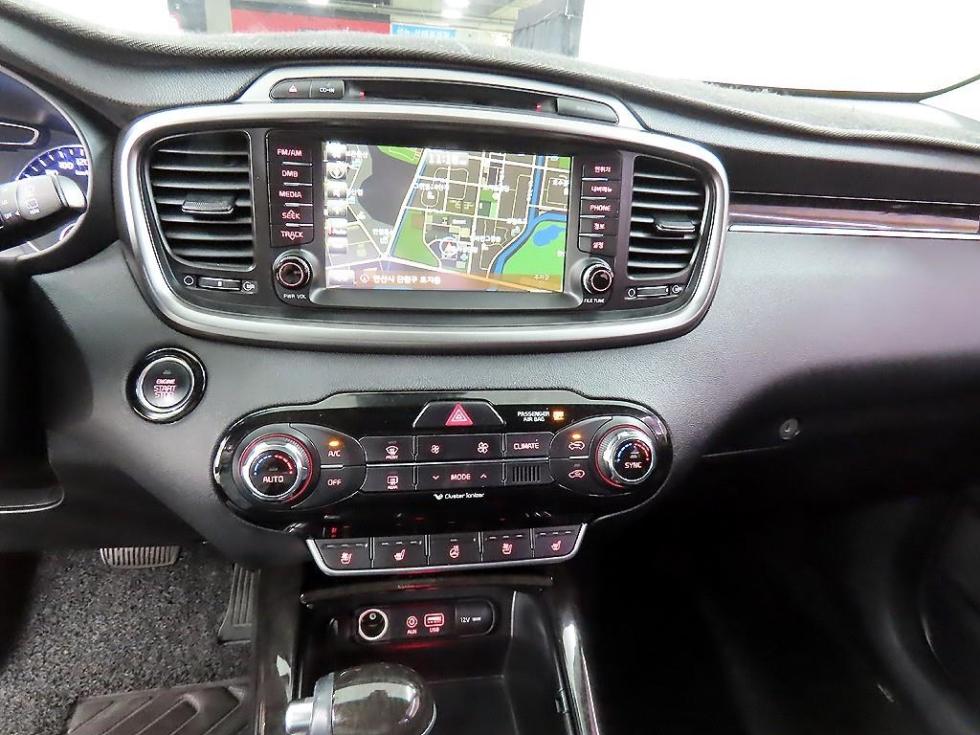 2016 - kia sorento