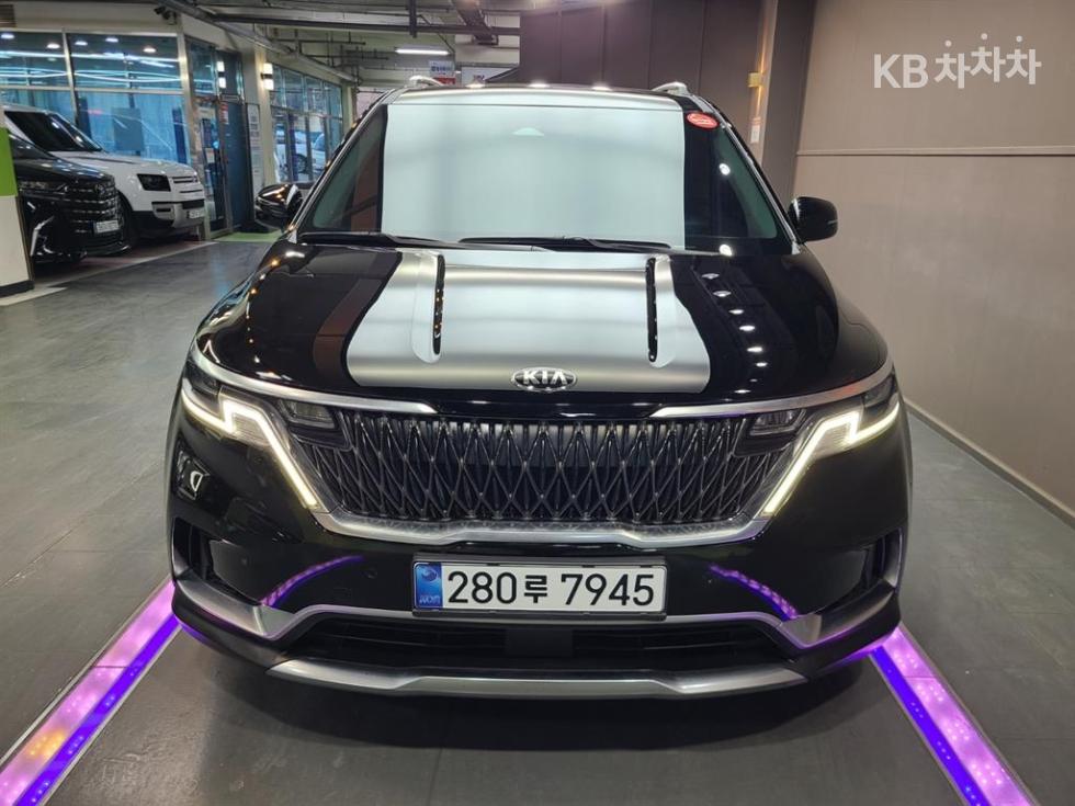 2021 - kia carnival